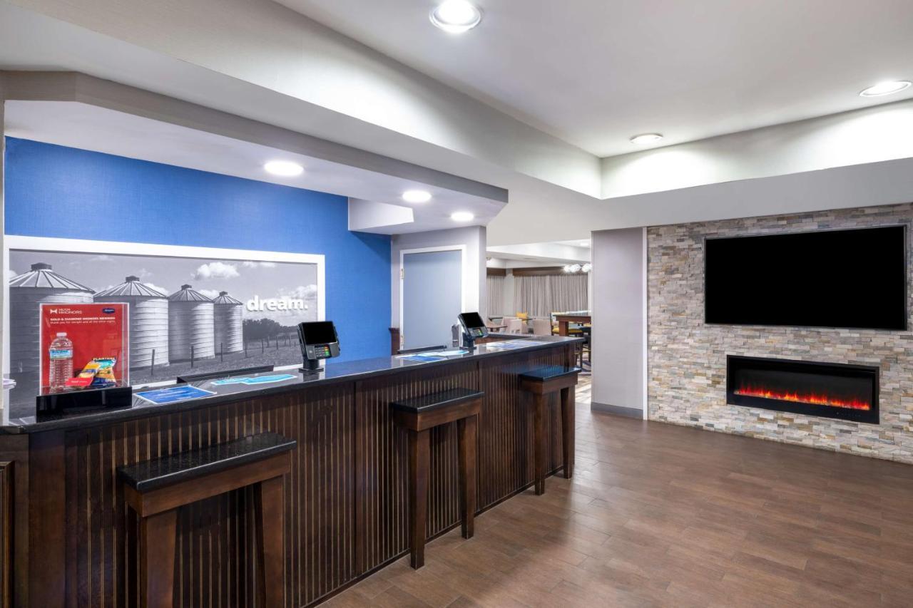Hampton Inn Sanford Ngoại thất bức ảnh