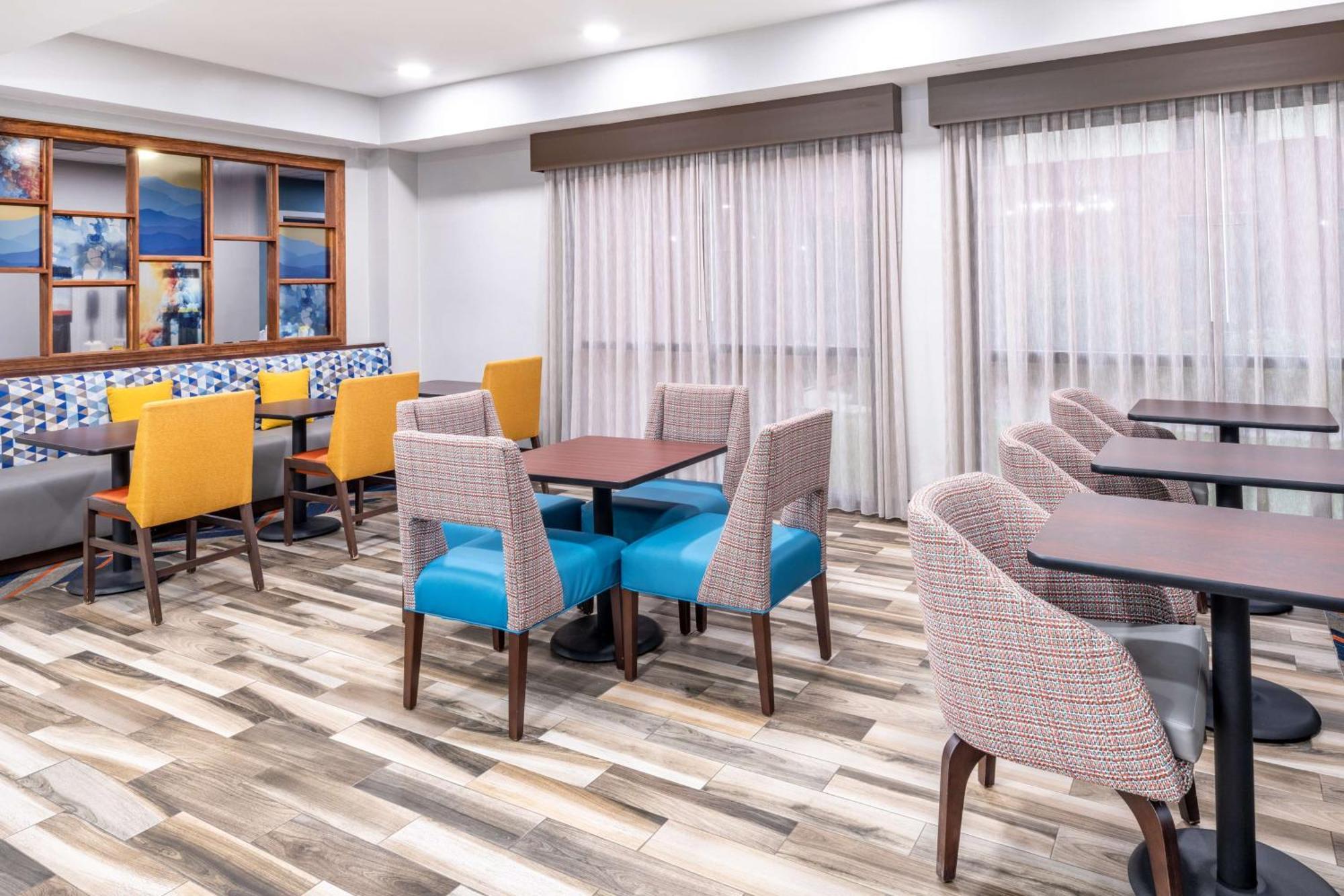 Hampton Inn Sanford Ngoại thất bức ảnh